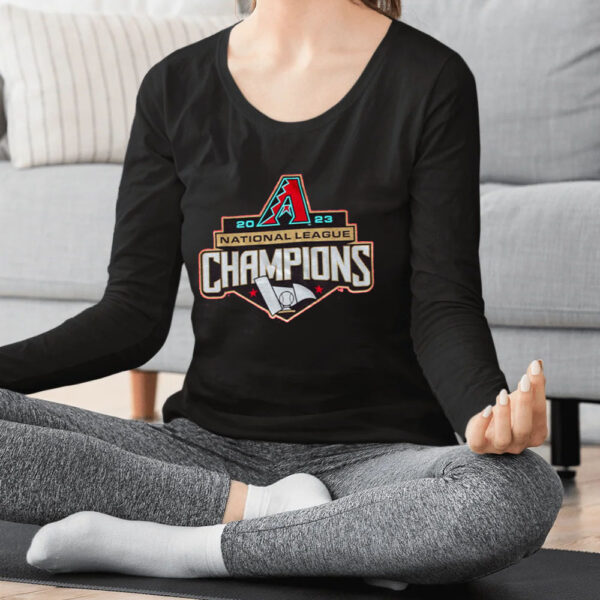 Diamondbacks 2023 National Champions T-Shirt Giveaway2