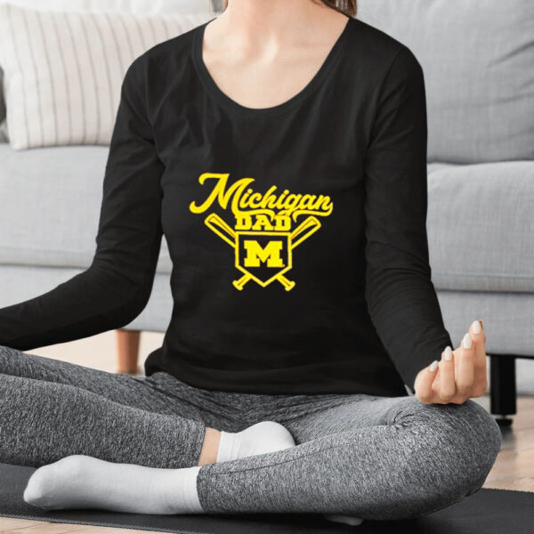 Michigan Dad Baseball Logo T-shirt2