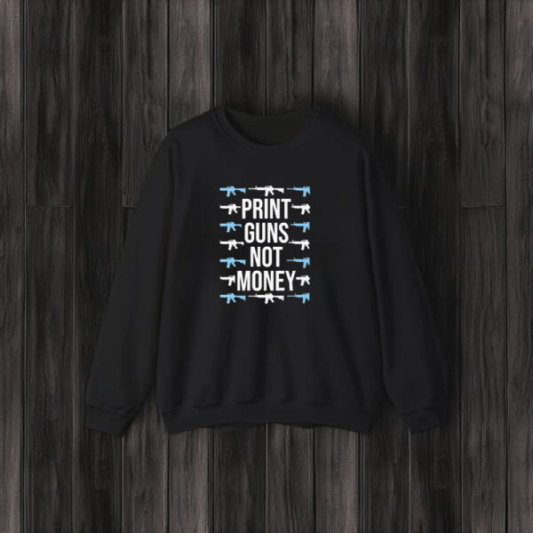 Print Guns Not Money M4A1 T-Shirt