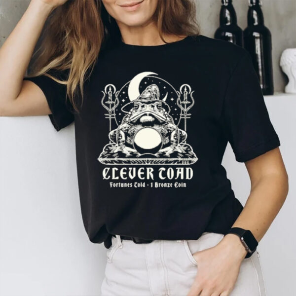 Clever Coad Fortunes Cold 1 Bronze Coin Frog Witch T-Shirt1