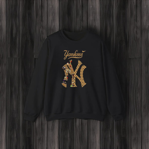 Mlb Anime One Piece Yankees T-Shirt3